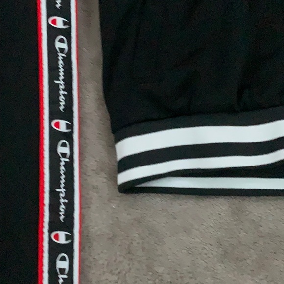 Champion jacket - Picture 4 of 6
